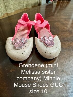 Grendene Minnie Mouse Kids Sandals in Pink and Cream
